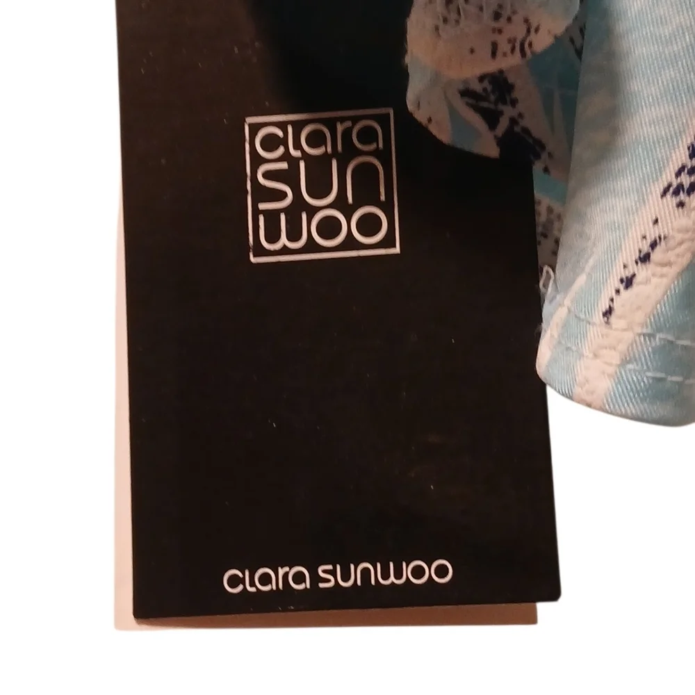 Clara Sun Woo - NWT Turquoise Tunic W/ White & Navy Blue Floral Design, V-Neck - Picture 10 of 12